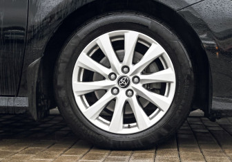 Подержанный автомобиль Toyota Camry Sedan 2019 года (21 фото)