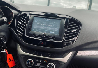 Подержанный автомобиль LADA (ВАЗ) Vesta Wagon 2021 года (12 фото)