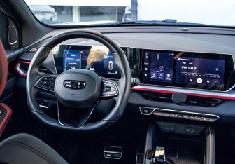 Подержанный автомобиль Geely Coolray 2024 года (20 фото)