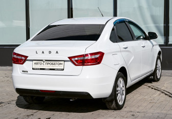 Подержанный автомобиль LADA (ВАЗ) Vesta Sedan 2019 года (5 фото)
