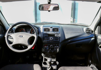Подержанный автомобиль LADA (ВАЗ) Granta Liftback 2023 года (15 фото)
