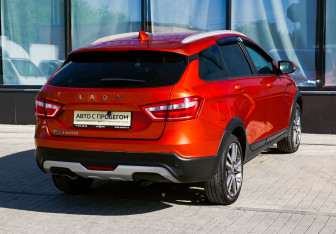 Подержанный автомобиль LADA (ВАЗ) Vesta Wagon 2021 года (5 фото)