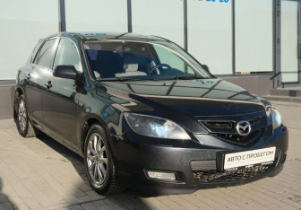 Подержанный автомобиль Mazda 3 Hatchback 2007 года (7 фото)