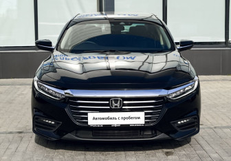 Подержанный автомобиль Honda Insight Sedan 2018 года (8 фото)