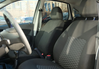 Подержанный автомобиль LADA (ВАЗ) Granta Liftback 2020 года (16 фото)