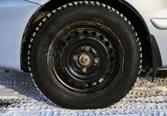 Подержанный автомобиль Mitsubishi Lancer Wagon 2007 года (19 фото)