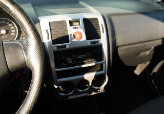Подержанный автомобиль Hyundai Getz 2007 года (11 фото)