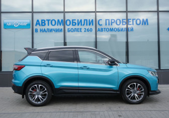 Подержанный автомобиль Geely Coolray 2023 года (6 фото)