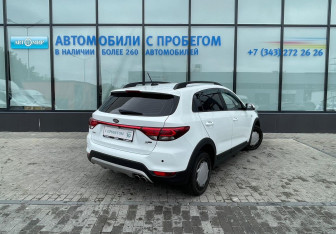 Подержанный автомобиль Kia Rio Hatchback 2019 года (5 фото)