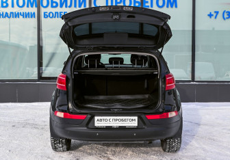 Подержанный автомобиль Kia Sportage 2011 года (21 фото)