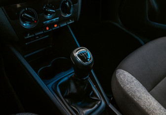 Подержанный автомобиль Skoda Rapid Liftback 2020 года (14 фото)