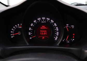 Подержанный автомобиль Kia Sportage 2010 года (11 фото)