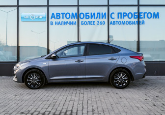 Подержанный автомобиль Hyundai Solaris Sedan 2018 года (2 фото)