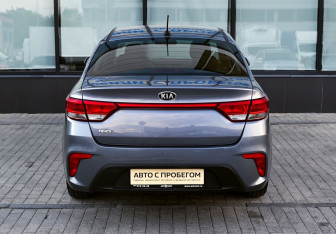 Подержанный автомобиль Kia Rio Sedan 2020 года (4 фото)