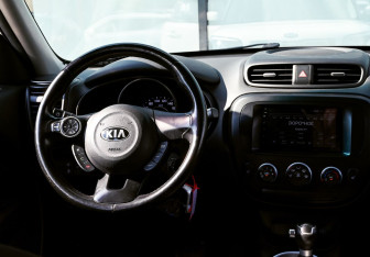 Подержанный автомобиль Kia Soul 2018 года (19 фото)