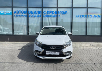 Подержанный автомобиль LADA (ВАЗ) XRAY 2016 года (8 фото)