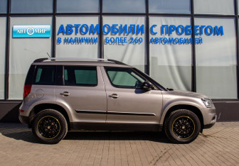 Подержанный автомобиль Skoda Yeti 2016 года (6 фото)