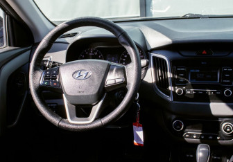 Подержанный автомобиль Hyundai Creta 2020 года (19 фото)