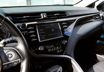 Подержанный автомобиль Toyota Camry Sedan 2018 года (11 фото)
