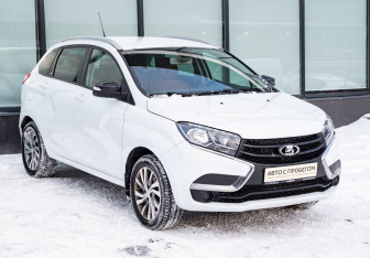 Подержанный автомобиль LADA (ВАЗ) XRAY 2022 года (7 фото)