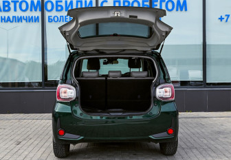 Подержанный автомобиль Toyota Passo 2020 года (18 фото)