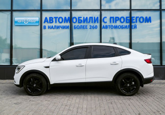 Подержанный автомобиль Renault Arkana 2021 года (2 фото)