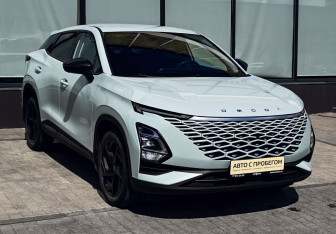 Подержанный автомобиль Omoda C5 2023 года (7 фото)