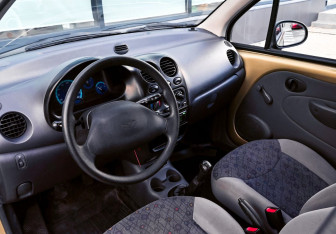 Подержанный автомобиль Daewoo Matiz 2008 года (9 фото)