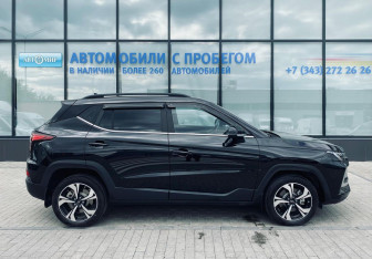 Подержанный автомобиль Москвич 3 2023 года (6 фото)