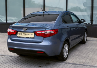 Подержанный автомобиль Kia Rio Sedan 2013 года (5 фото)