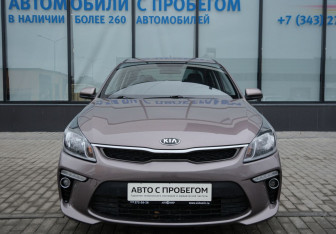 Подержанный автомобиль Kia Rio Sedan 2020 года (8 фото)