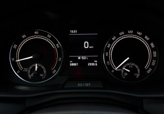 Подержанный автомобиль Skoda Rapid Liftback 2020 года (11 фото)