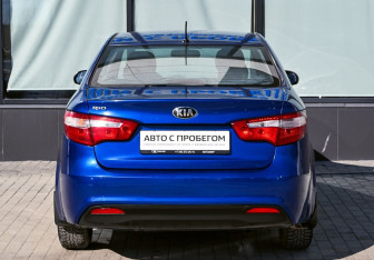 Подержанный автомобиль Kia Rio Sedan 2013 года (4 фото)