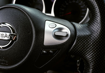 Подержанный автомобиль Nissan Juke 2013 года (12 фото)