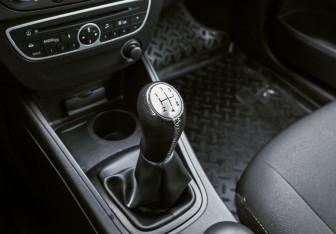 Подержанный автомобиль Renault Fluence 2013 года (10 фото)