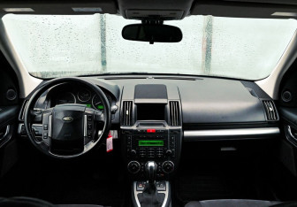 Подержанный автомобиль Land Rover Freelander 2008 года (17 фото)