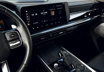 Подержанный автомобиль Haval H3 2024 года (10 фото)