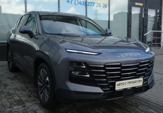 Подержанный автомобиль Jetour Dashing 2023 года (7 фото)