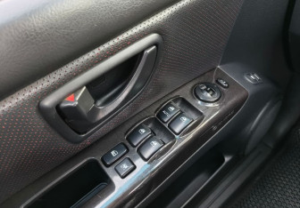 Подержанный автомобиль Kia Sorento 2011 года (15 фото)