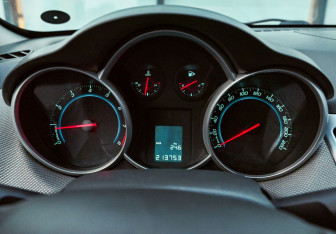 Подержанный автомобиль Chevrolet Cruze Sedan 2009 года (14 фото)