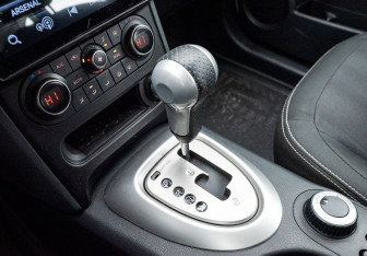 Подержанный автомобиль Nissan Qashqai 2013 года (15 фото)