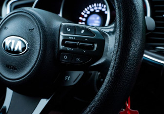 Подержанный автомобиль Kia Optima Sedan 2014 года (16 фото)