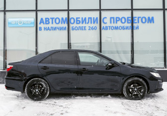 Подержанный автомобиль Toyota Camry Sedan 2012 года (6 фото)