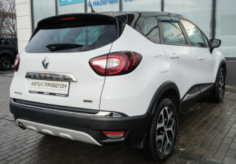 Подержанный автомобиль Renault Kaptur 2016 года (5 фото)
