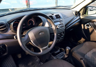 Подержанный автомобиль LADA (ВАЗ) Granta Liftback 2023 года (13 фото)