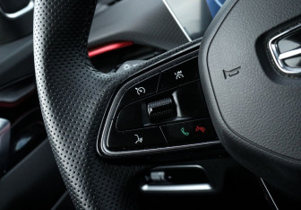 Подержанный автомобиль Geely Coolray 2024 года (13 фото)