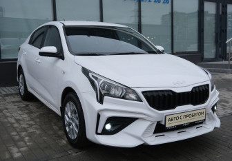 Подержанный автомобиль Kia Rio Sedan 2022 года (7 фото)