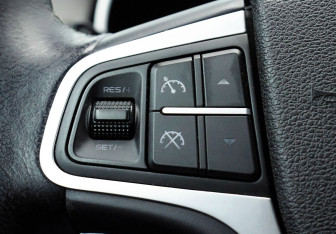 Подержанный автомобиль Geely Atlas 2020 года (13 фото)