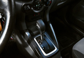 Подержанный автомобиль Ford EcoSport 2016 года (9 фото)