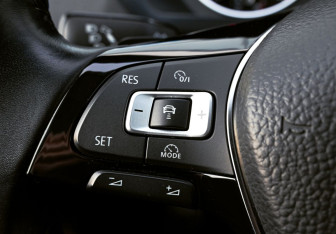 Подержанный автомобиль Volkswagen Tiguan 2018 года (13 фото)